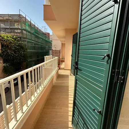 Апартаменты Casa Scilla E Cariddi Поццалло